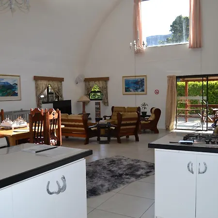 Arch Cabins Self Catering Homes Storms River Stormsrivier Exterior photo